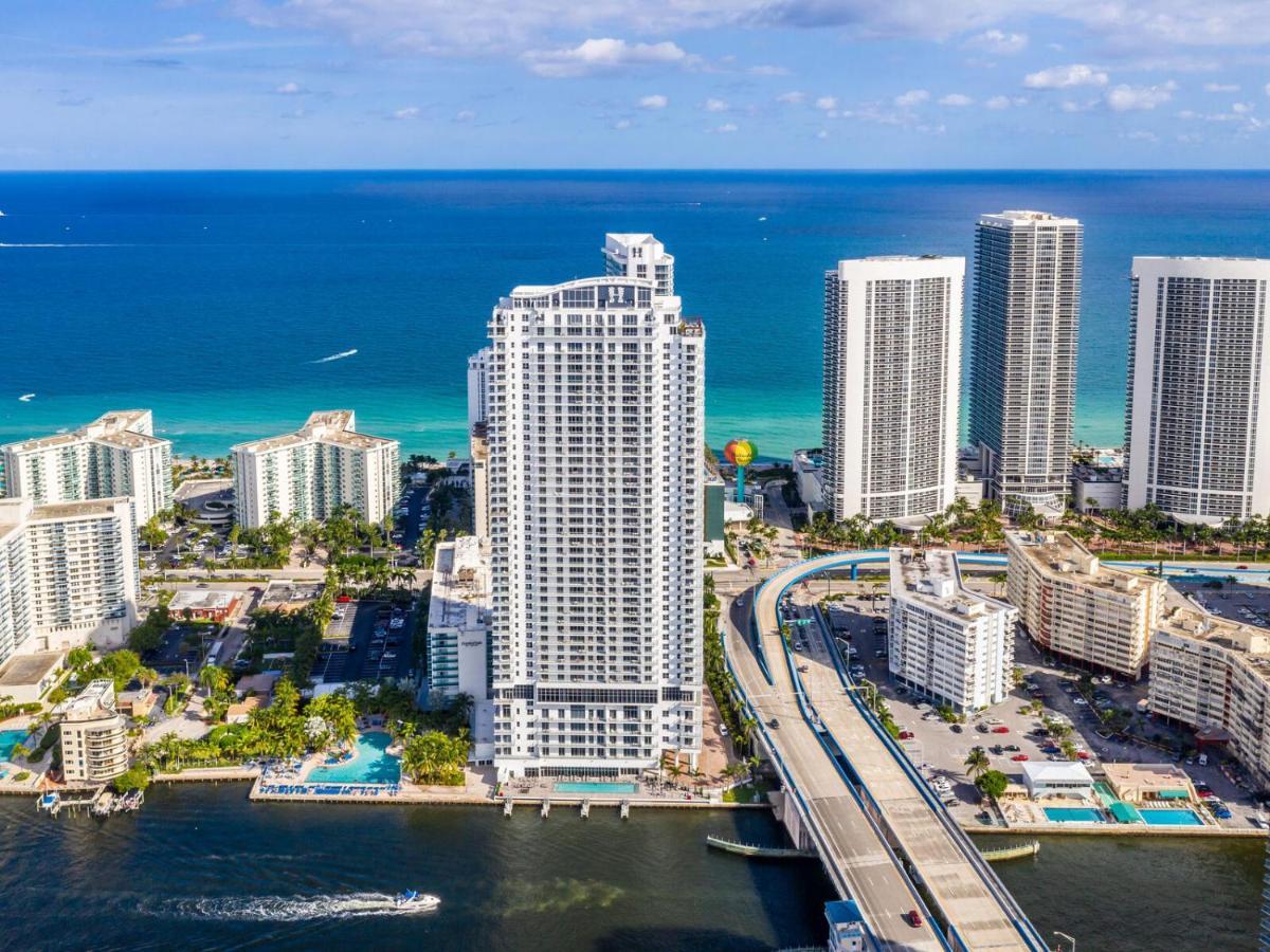 Hyde Beach House Three-Bedroom, Waterfront, Ocean And Intercostal View, Rooftop Pool, 5 Min Walk To Beach Голливуд Экстерьер фото