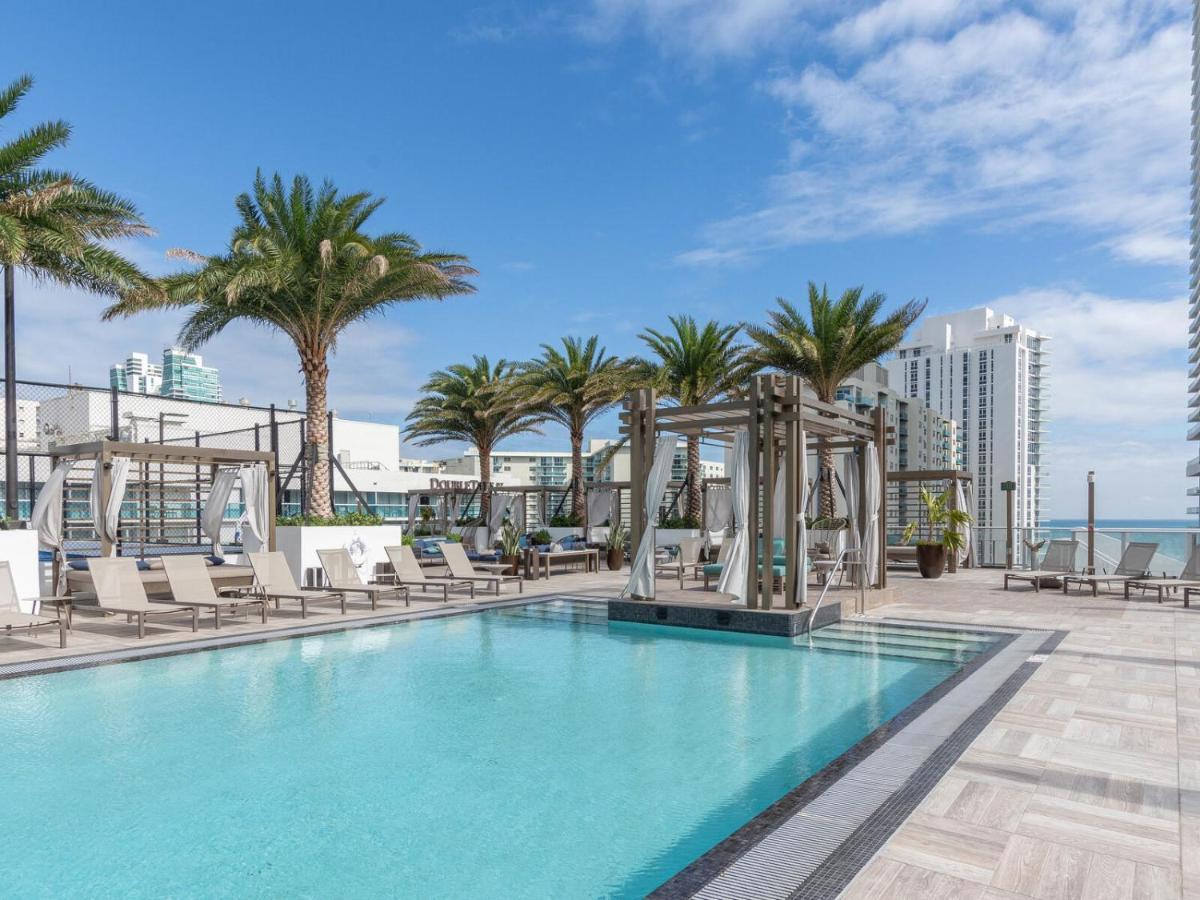Hyde Beach House Three-Bedroom, Waterfront, Ocean And Intercostal View, Rooftop Pool, 5 Min Walk To Beach Голливуд Экстерьер фото