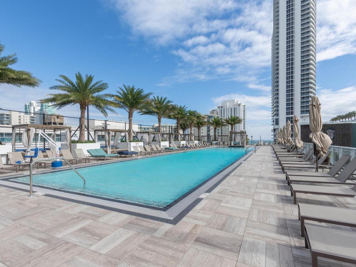 Hyde Beach House Three-Bedroom, Waterfront, Ocean And Intercostal View, Rooftop Pool, 5 Min Walk To Beach Голливуд Экстерьер фото