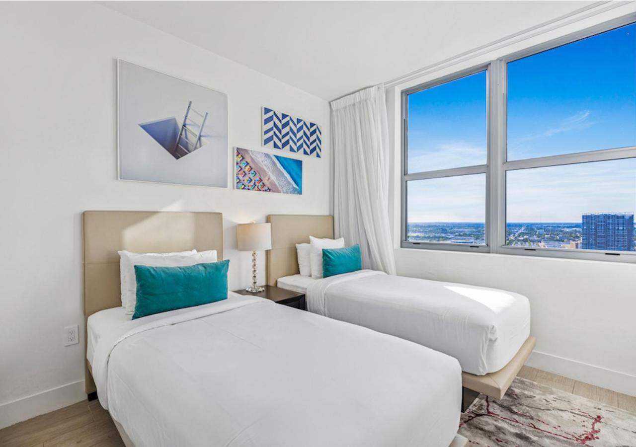 Hyde Beach House Three-Bedroom, Waterfront, Ocean And Intercostal View, Rooftop Pool, 5 Min Walk To Beach Голливуд Экстерьер фото