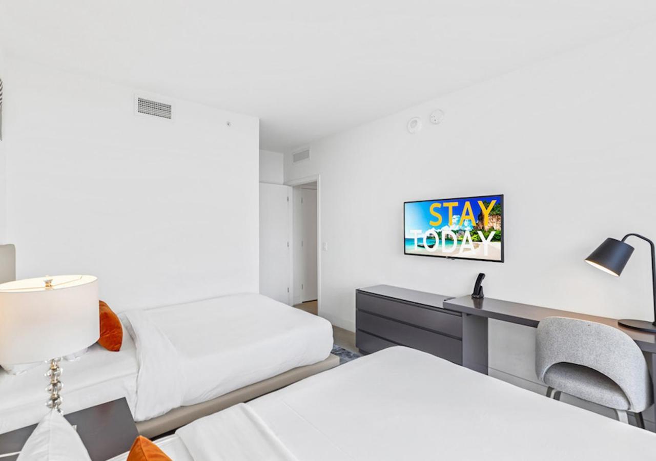 Hyde Beach House Three-Bedroom, Waterfront, Ocean And Intercostal View, Rooftop Pool, 5 Min Walk To Beach Голливуд Экстерьер фото