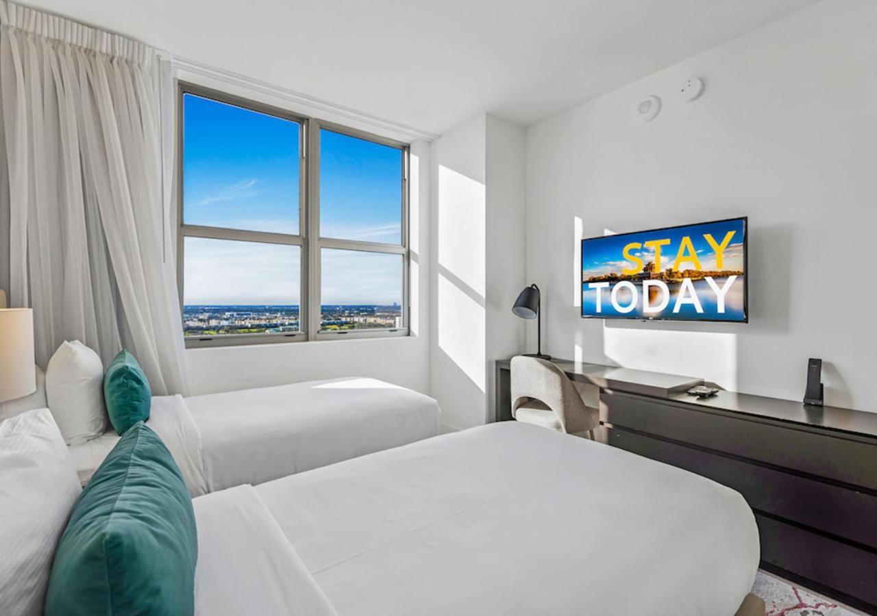 Hyde Beach House Three-Bedroom, Waterfront, Ocean And Intercostal View, Rooftop Pool, 5 Min Walk To Beach Голливуд Экстерьер фото
