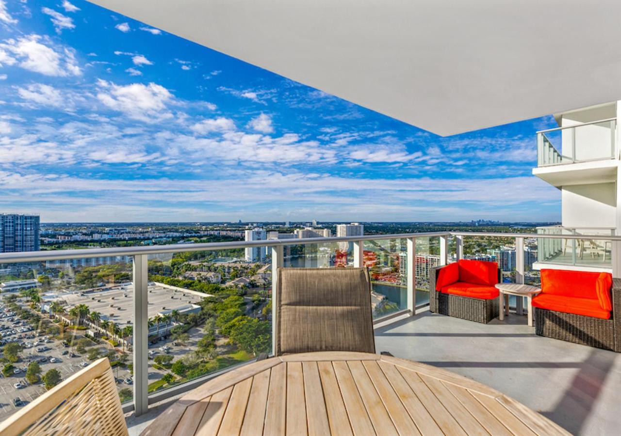 Hyde Beach House Three-Bedroom, Waterfront, Ocean And Intercostal View, Rooftop Pool, 5 Min Walk To Beach Голливуд Экстерьер фото